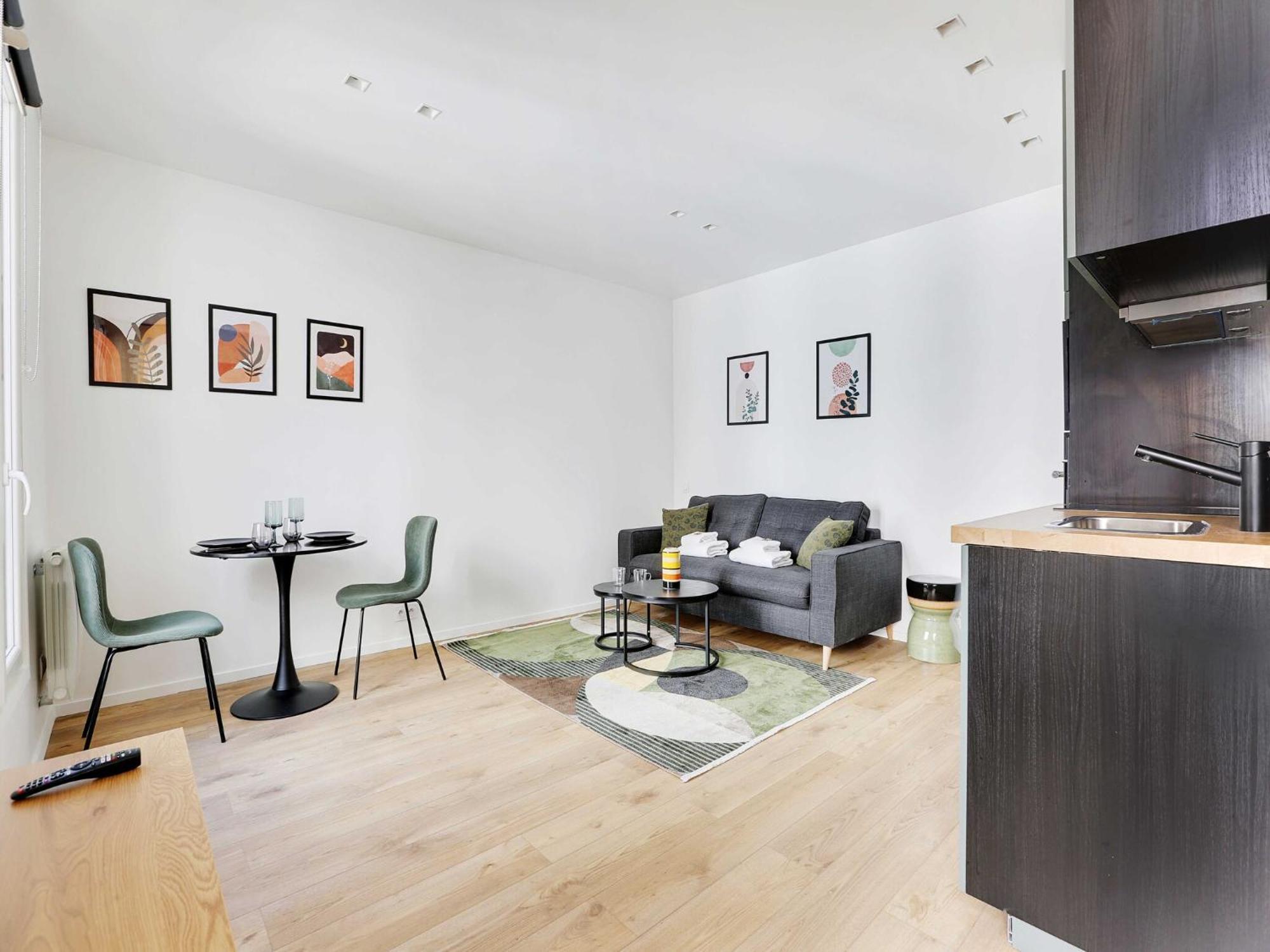 Charming For 2p - Parc Monceau Appartement Parijs